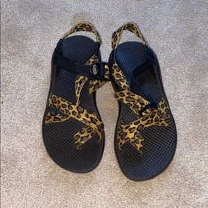 Cheetah print women’s Chacos
